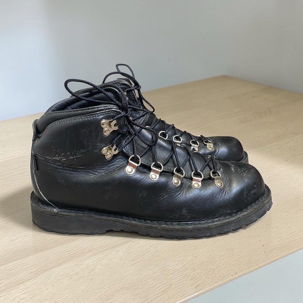 Danner Mountain Pass Black Glace GoreTex Hiking Boots Size 10.5 EE USA Made